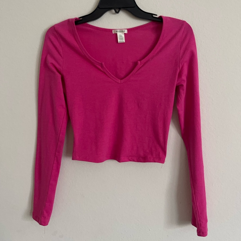 Pink long sleeve crop top
